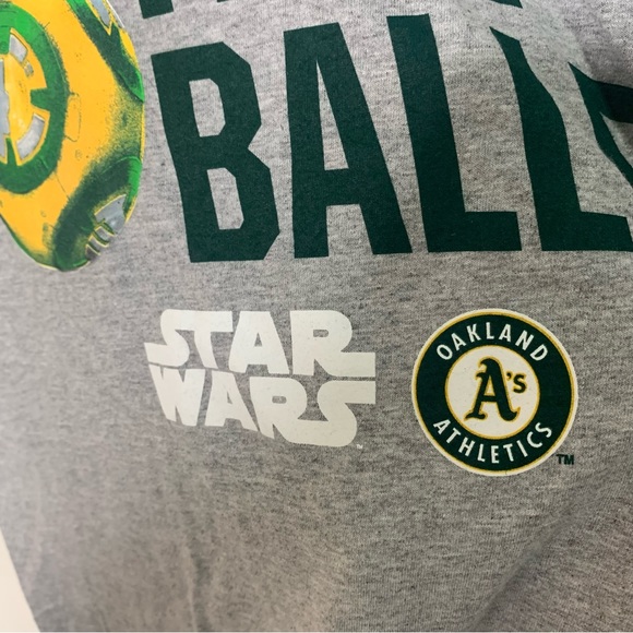 Men’s Oakland A’s Star Wars BB-8 Graphic T-Shirt - Picture 4 of 11